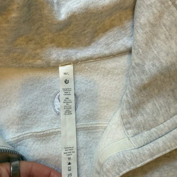 Lululemon Scuba Oversized Half-Zip Hoodie - Picture 2 of 3